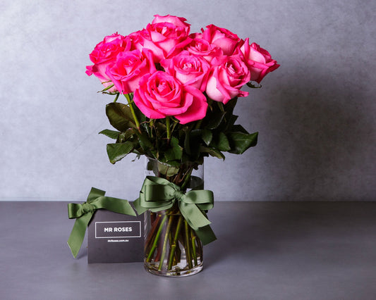 Medium Stemmed Pink Roses